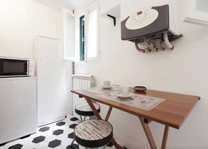 דירה Ostilia Loft רומא